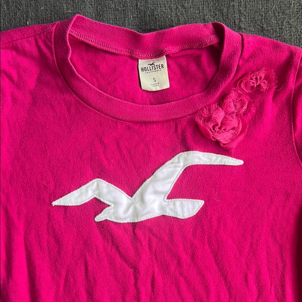 Hollister Kids Pink Graphic Tee